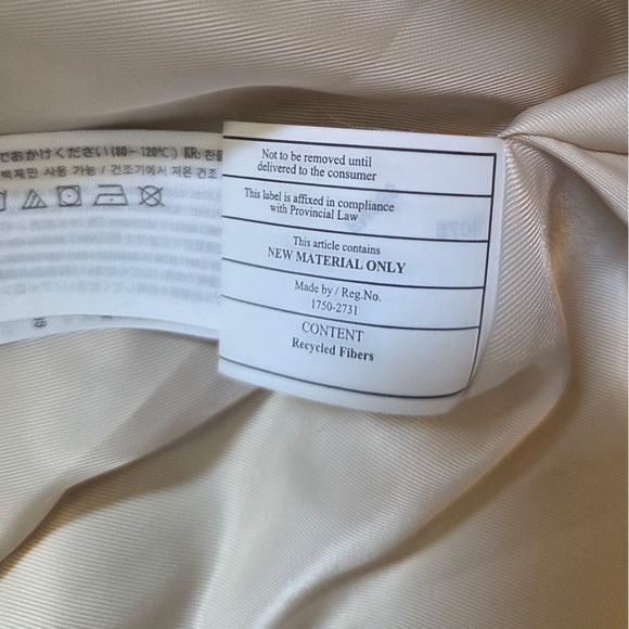 Abercrombie & Fitch Off-White Quilted Vest - Picture 3 of 7